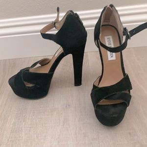 Steve madden platform sandals